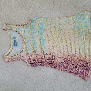 Simply Vera size small tank top